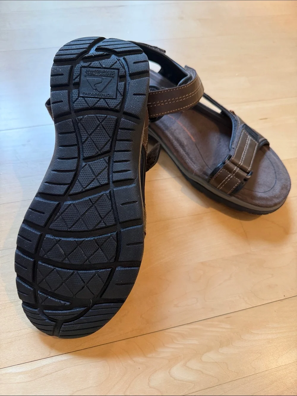 Carl Trail Brown Men's Outdoor Comfort Sandals - Brand New